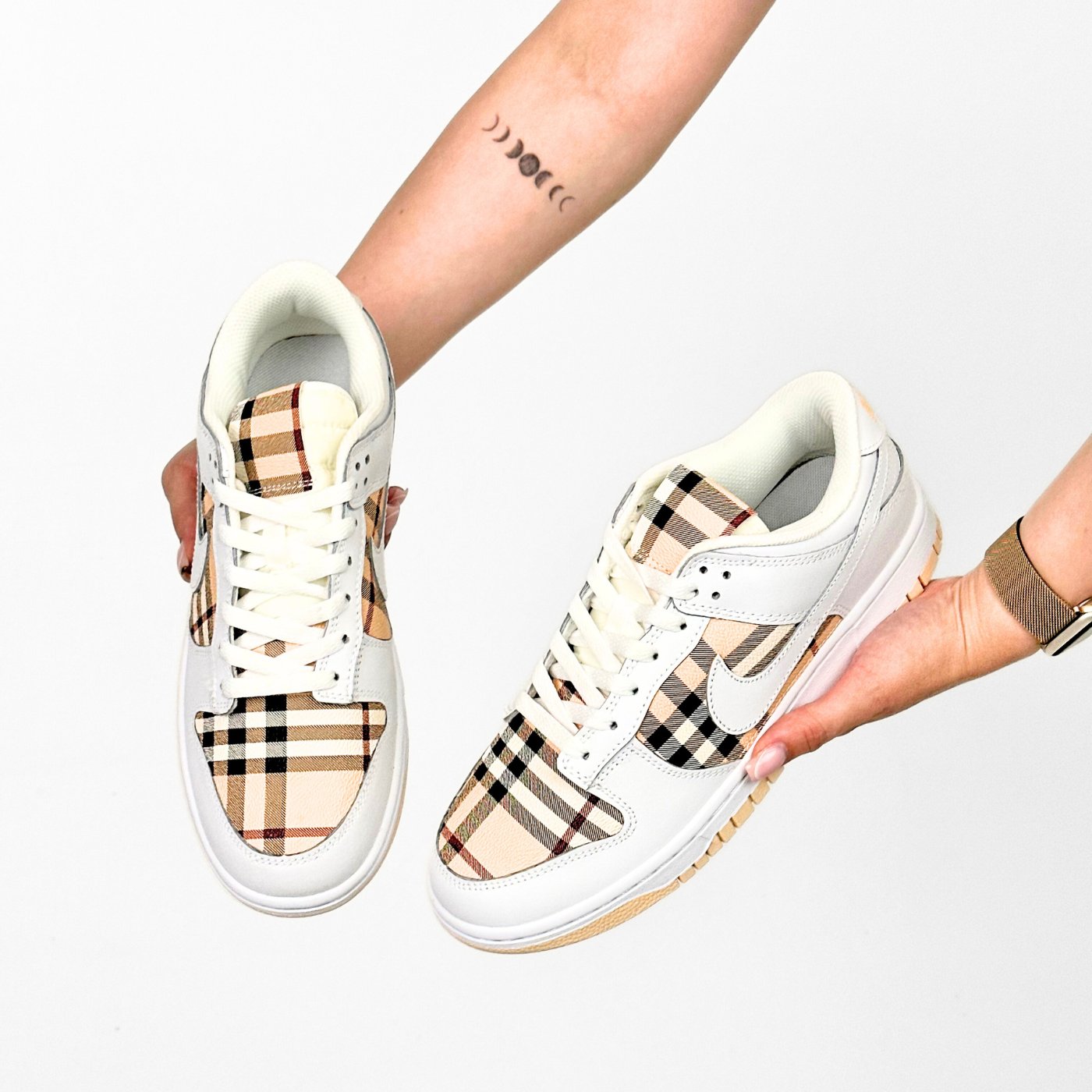 Premium Burberry Dunks Low