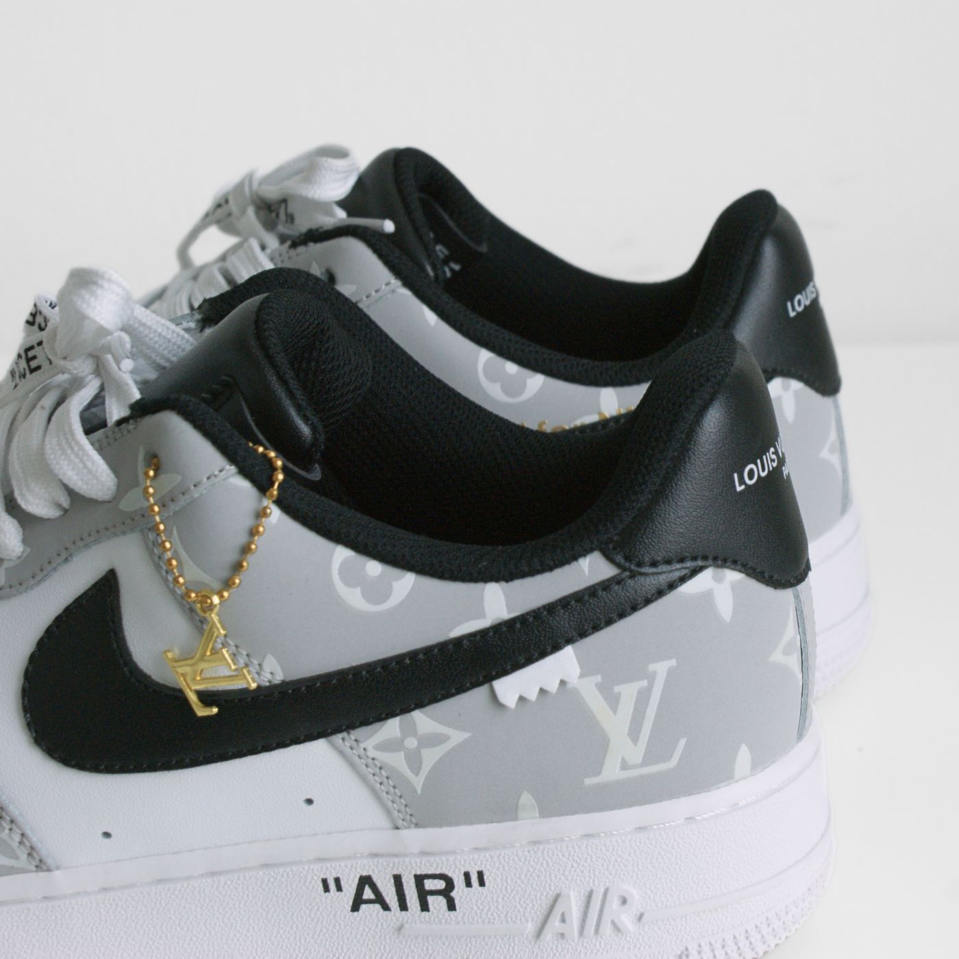 Royal Gray LV Air Force 1