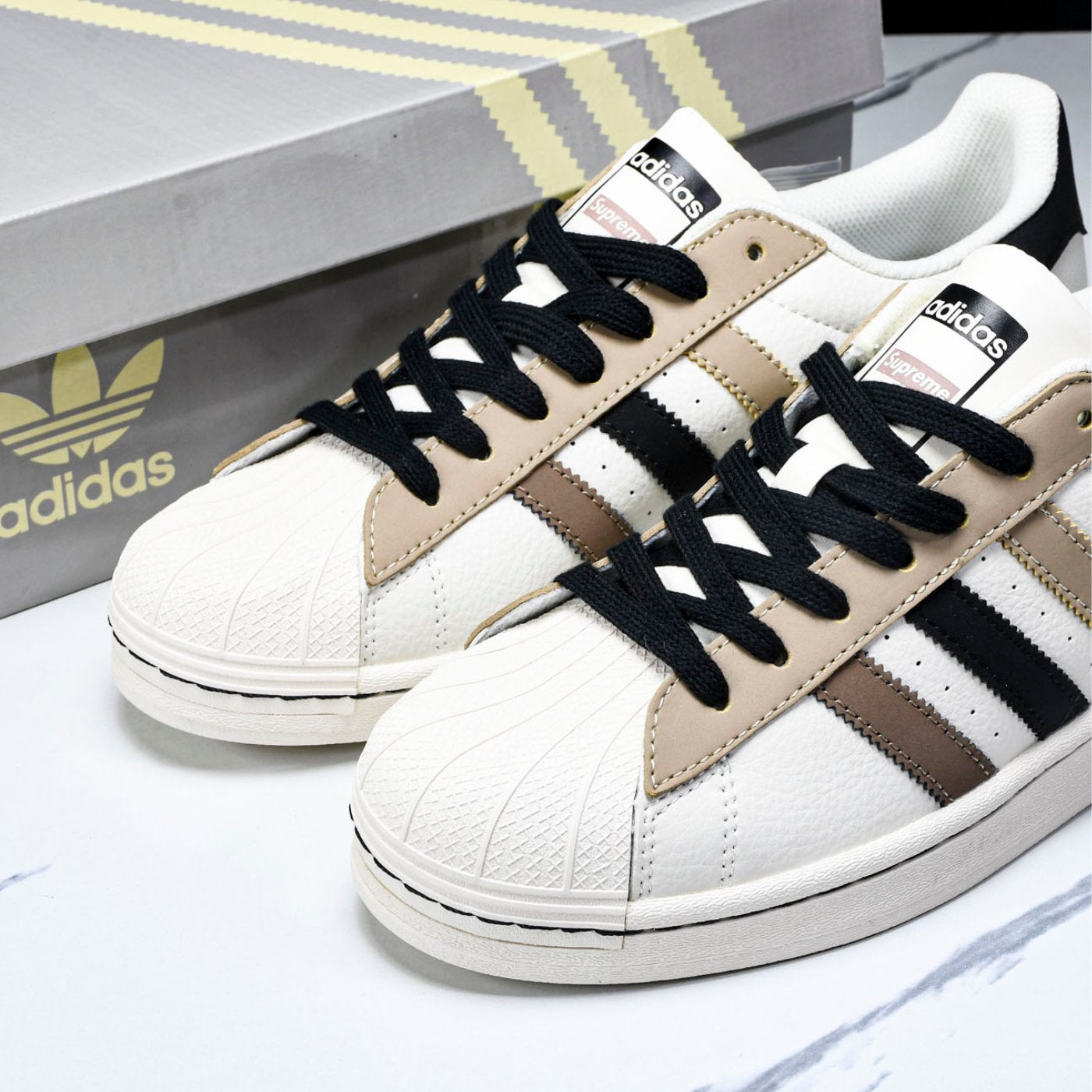 DESERT SUPREME ADIDAS SUPERSTAR