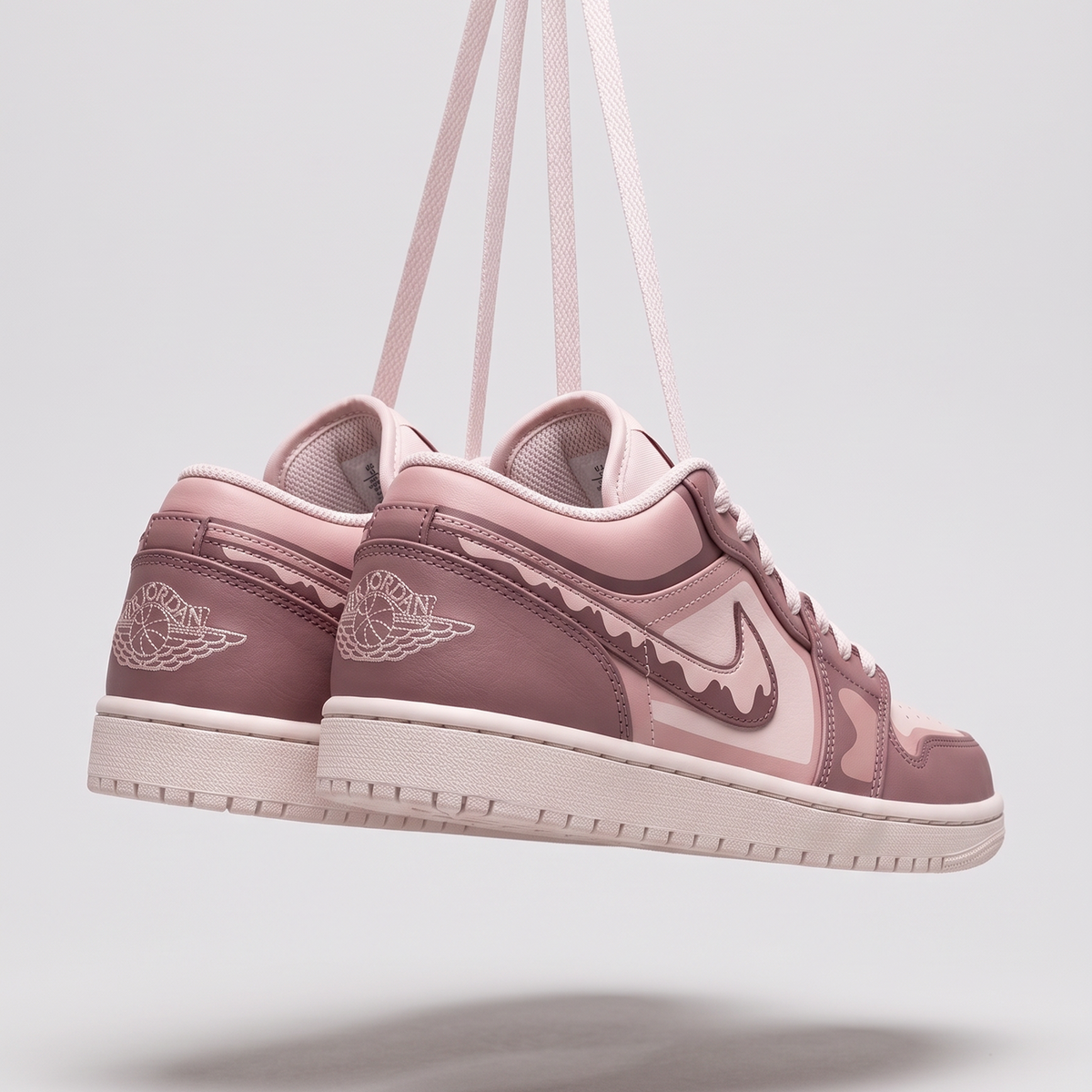 Monochrome Ripple Air Jordan 1 Low