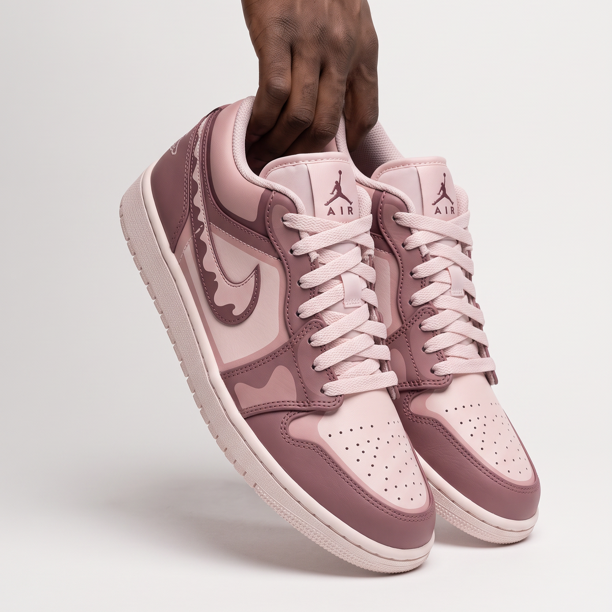 Monochrome Ripple Air Jordan 1 Low