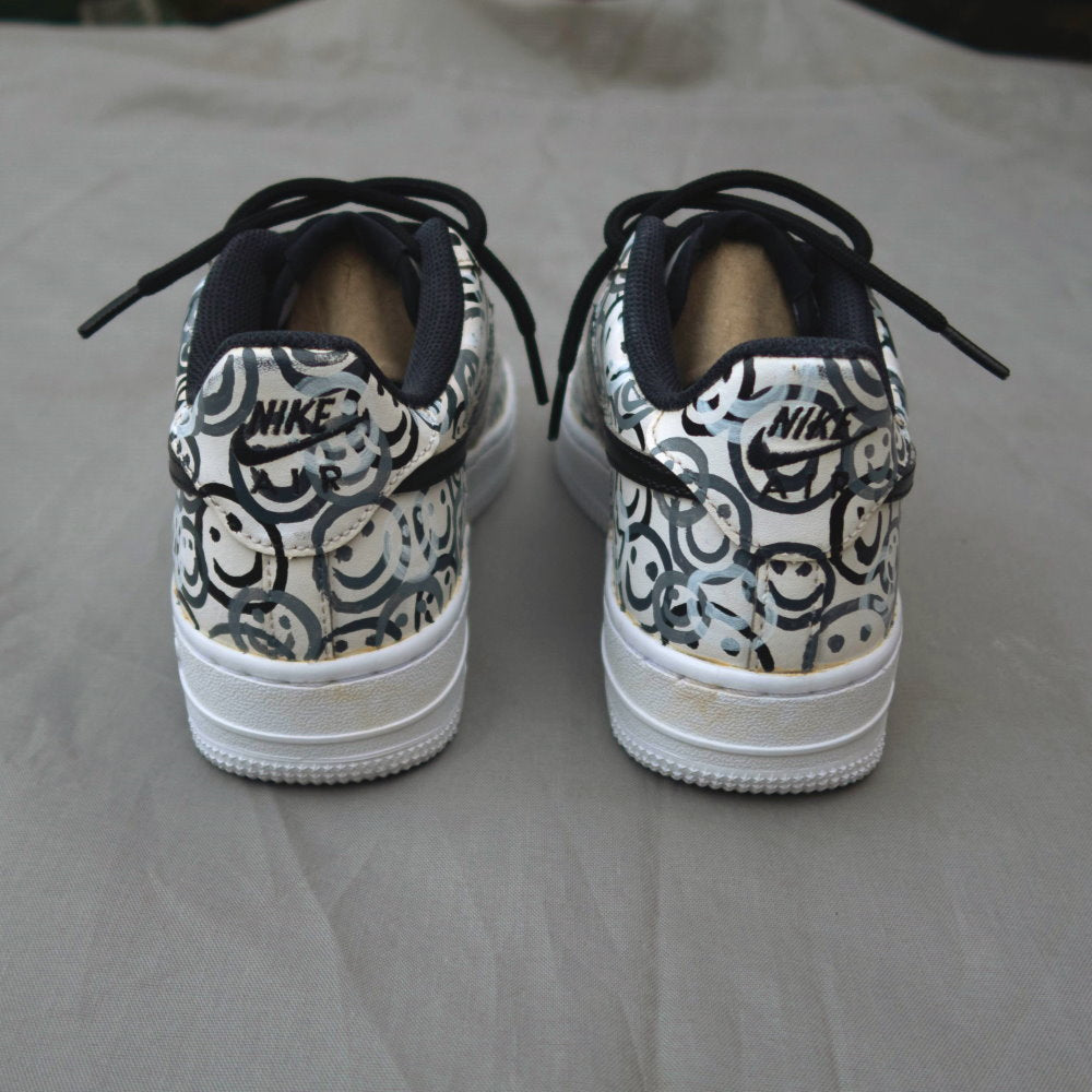 'Smiley' Air Force 1
