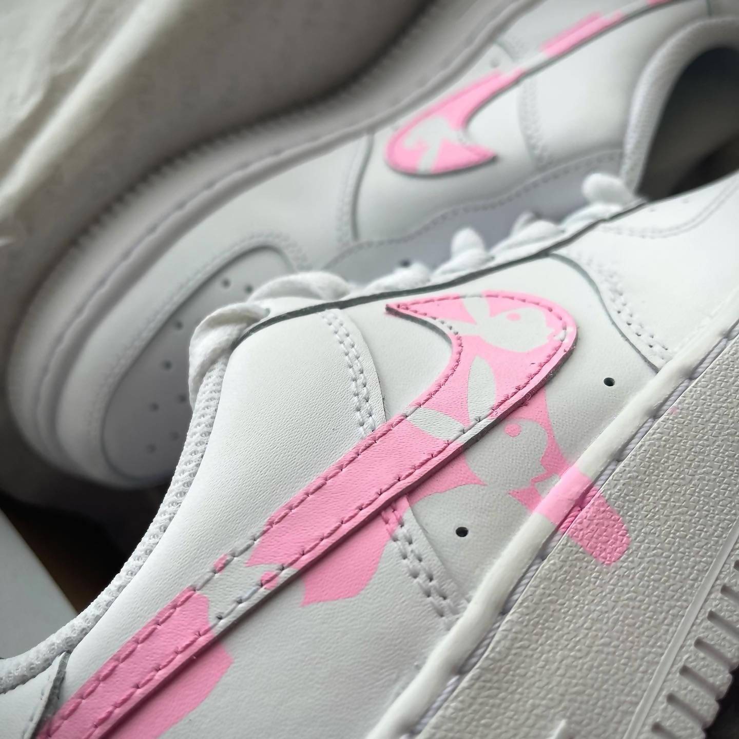 'Playboy Pink Bunny' Air Force 1