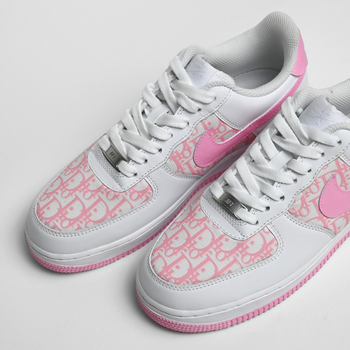 Baby Pink Dior Air Force 1