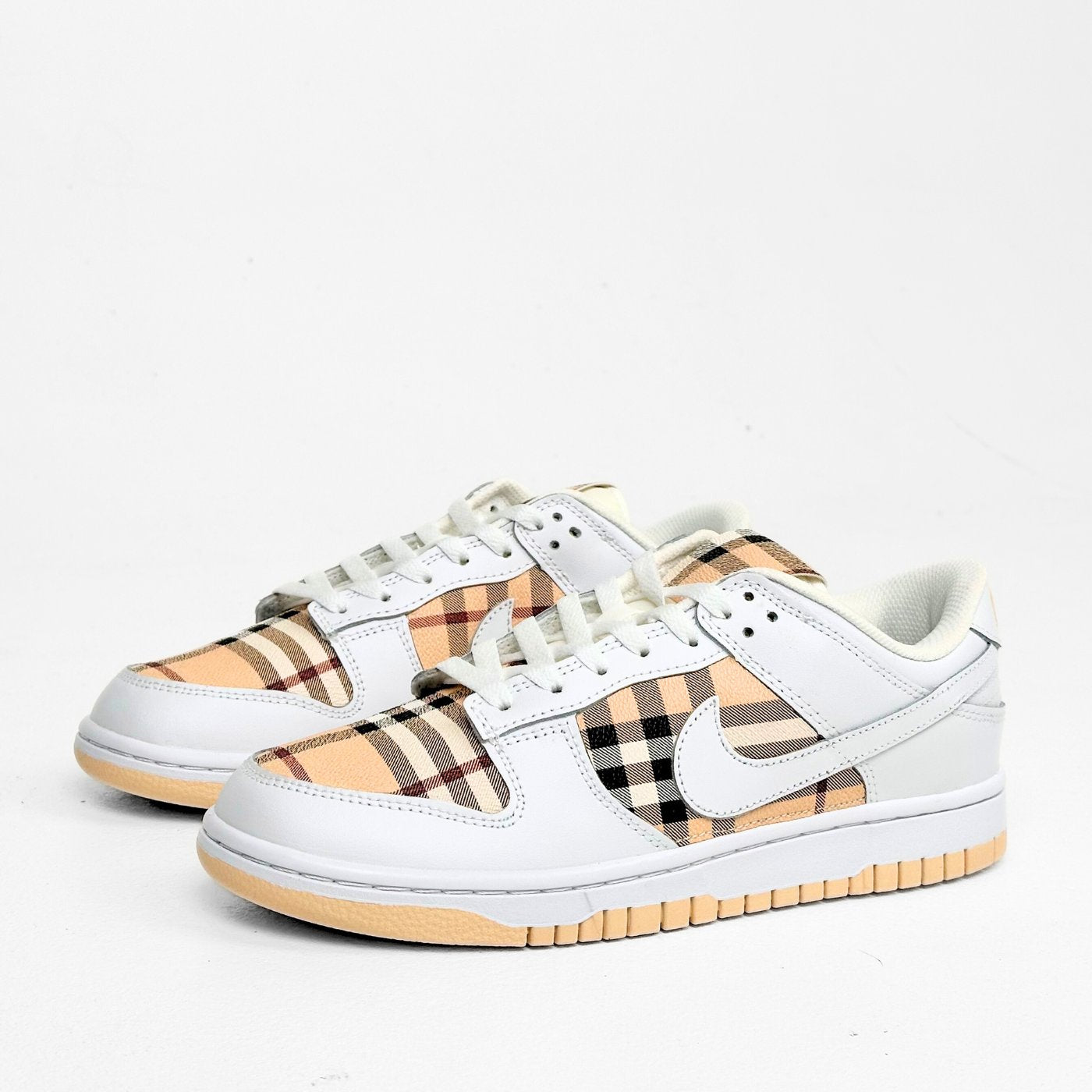 Premium Burberry Dunks Low