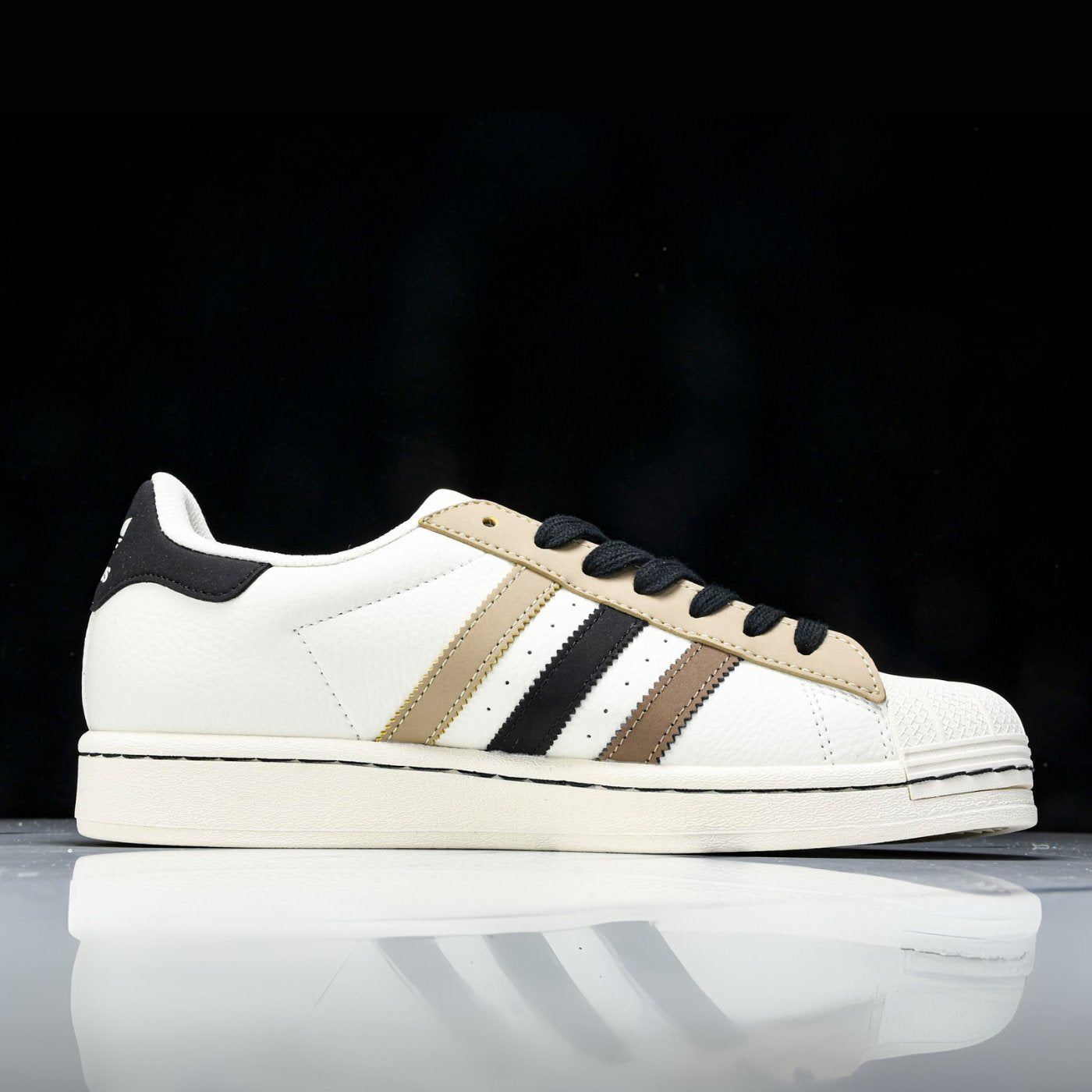 DESERT SUPREME ADIDAS SUPERSTAR