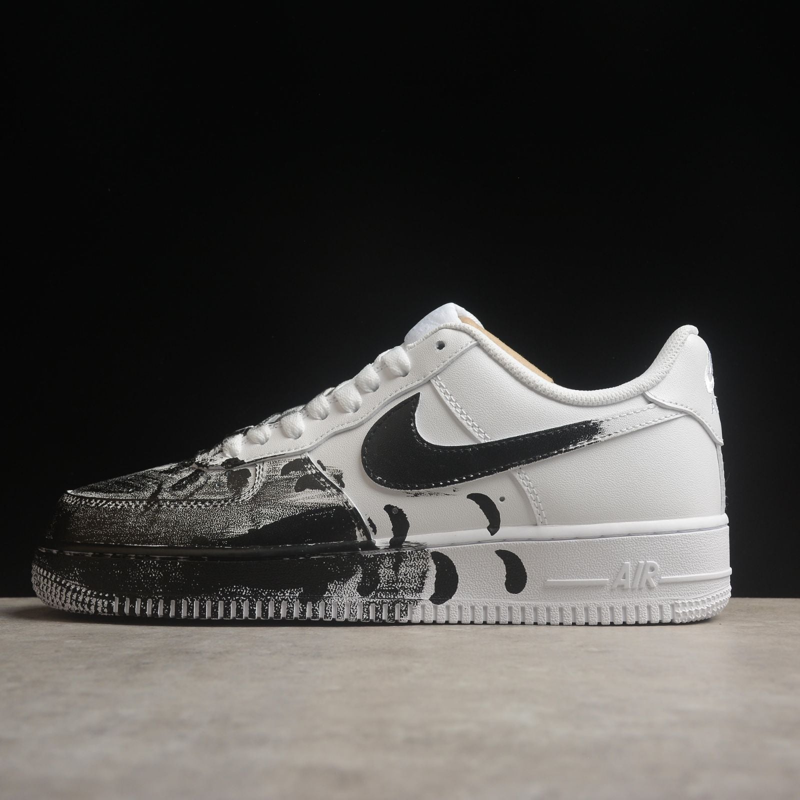 Black Outburst Air Force 1