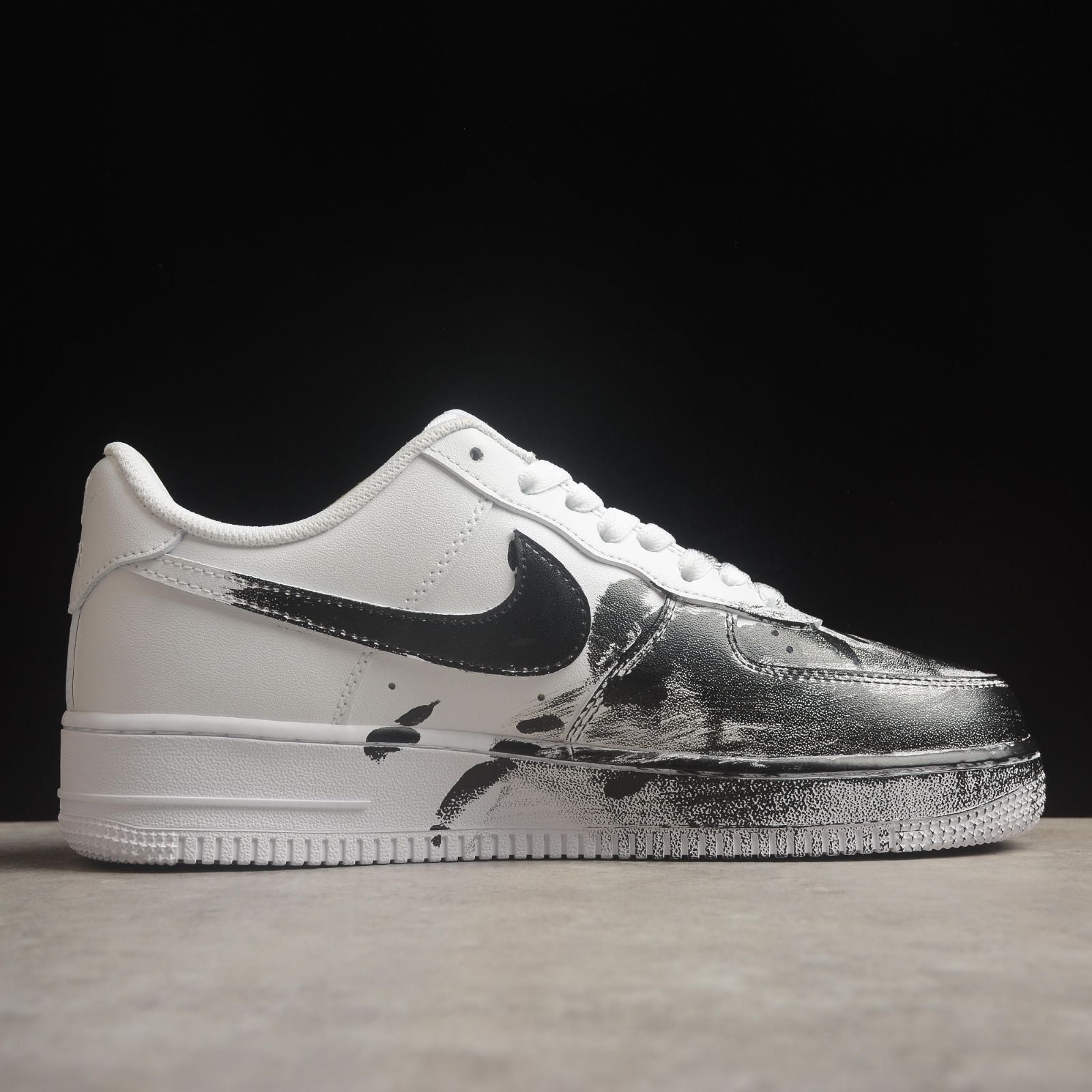 Black Outburst Air Force 1