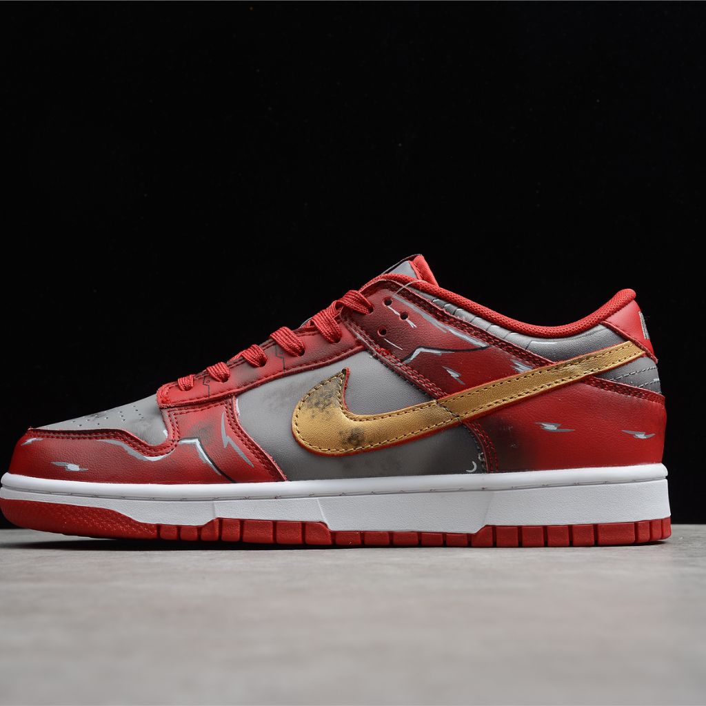 Stark Chrome Dunks