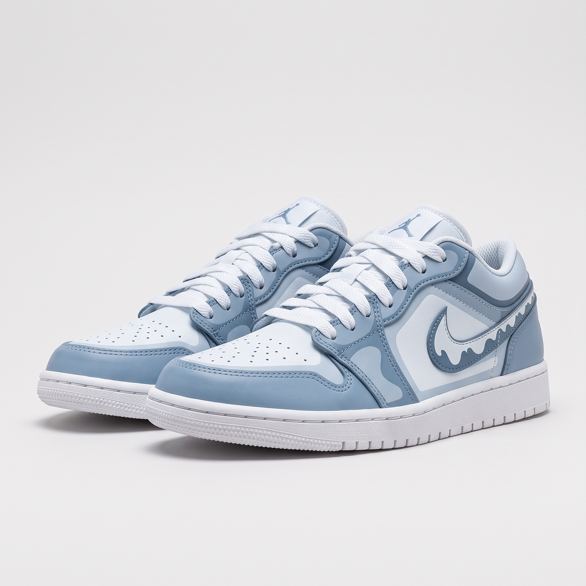 Monochrome Ripple Air Jordan 1 Low