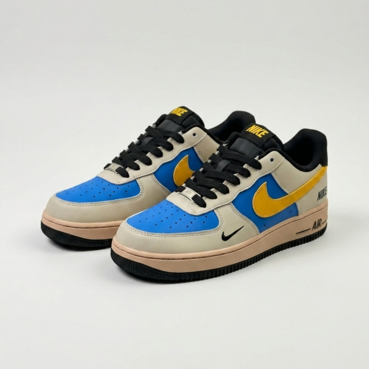 Royal Gold Air Force 1
