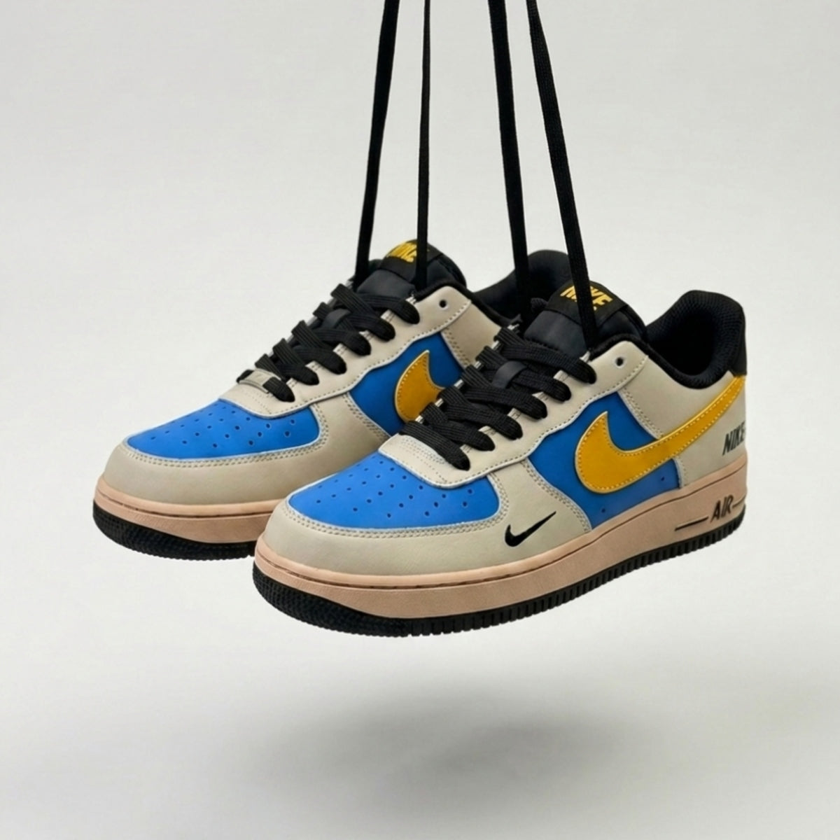 Royal Gold Air Force 1