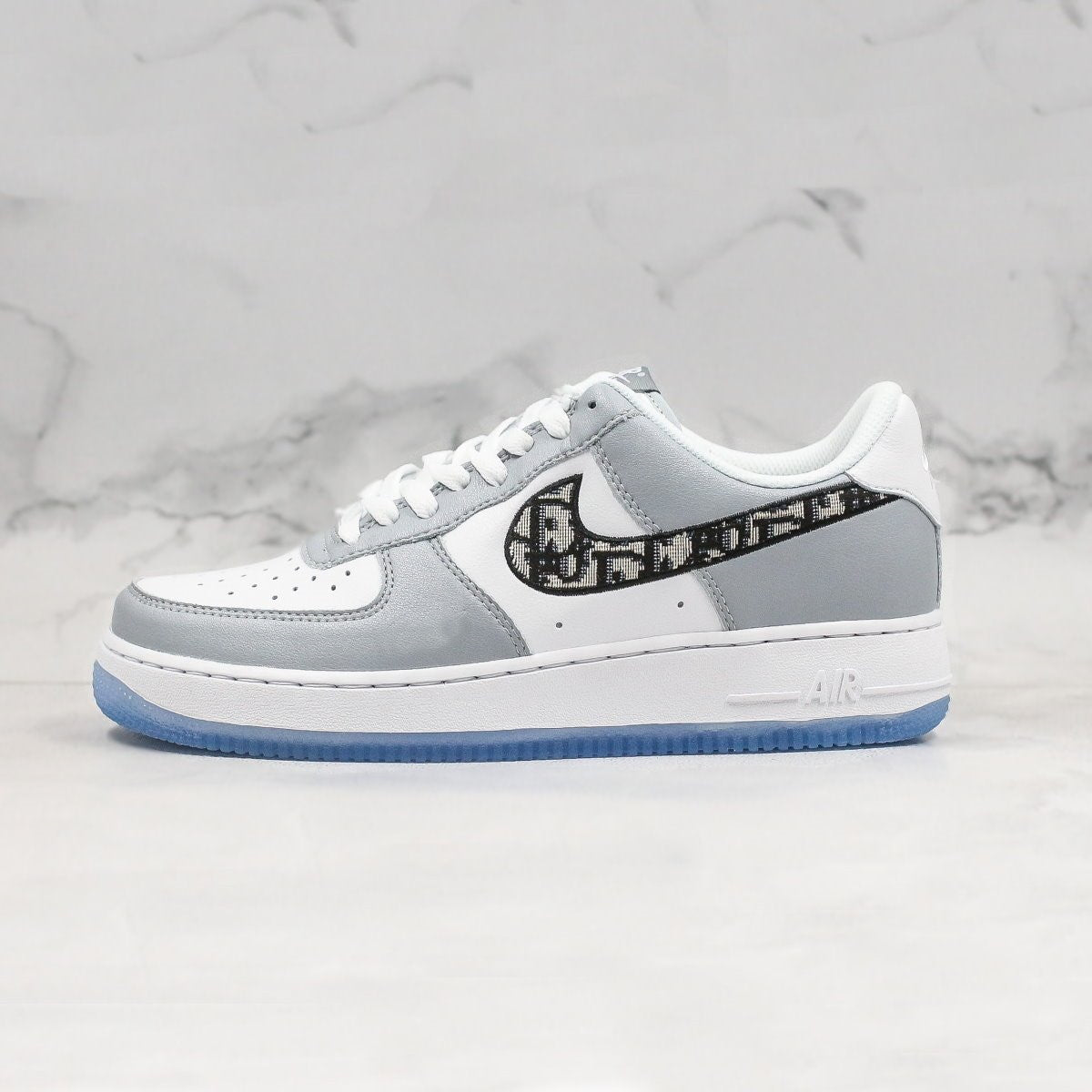 Dior x Air Force 1 Low (US M 9/W10.5)