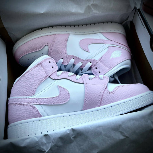 'Baby Pink' Air Jordan 1