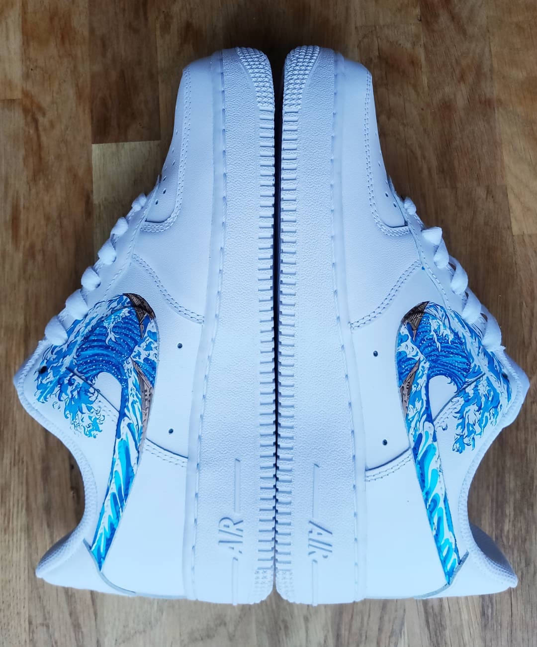 'Great Wave' Air Force 1