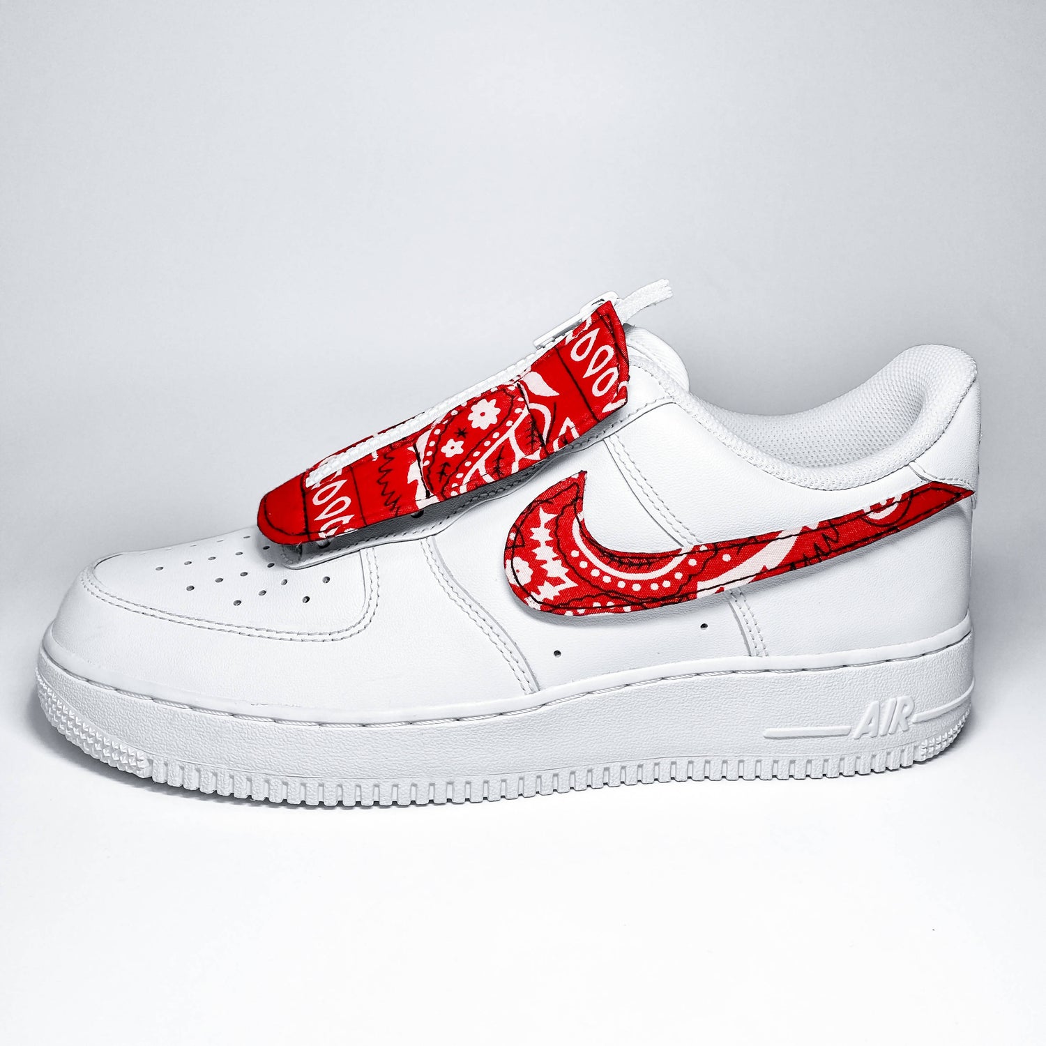 Red on sale bandana af1