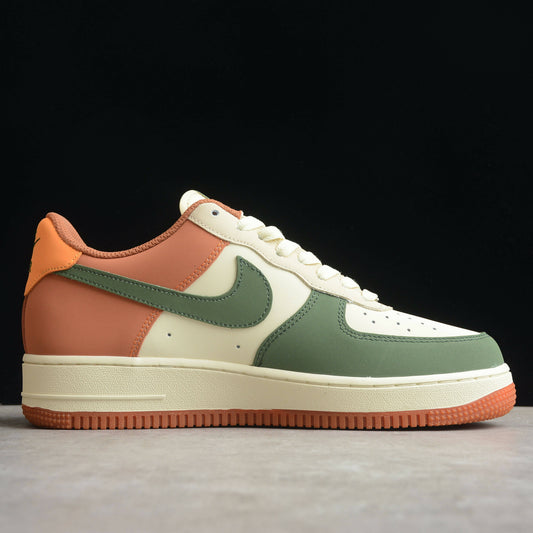 "The North Face x Gucci" Air Force 1 (4 styles)