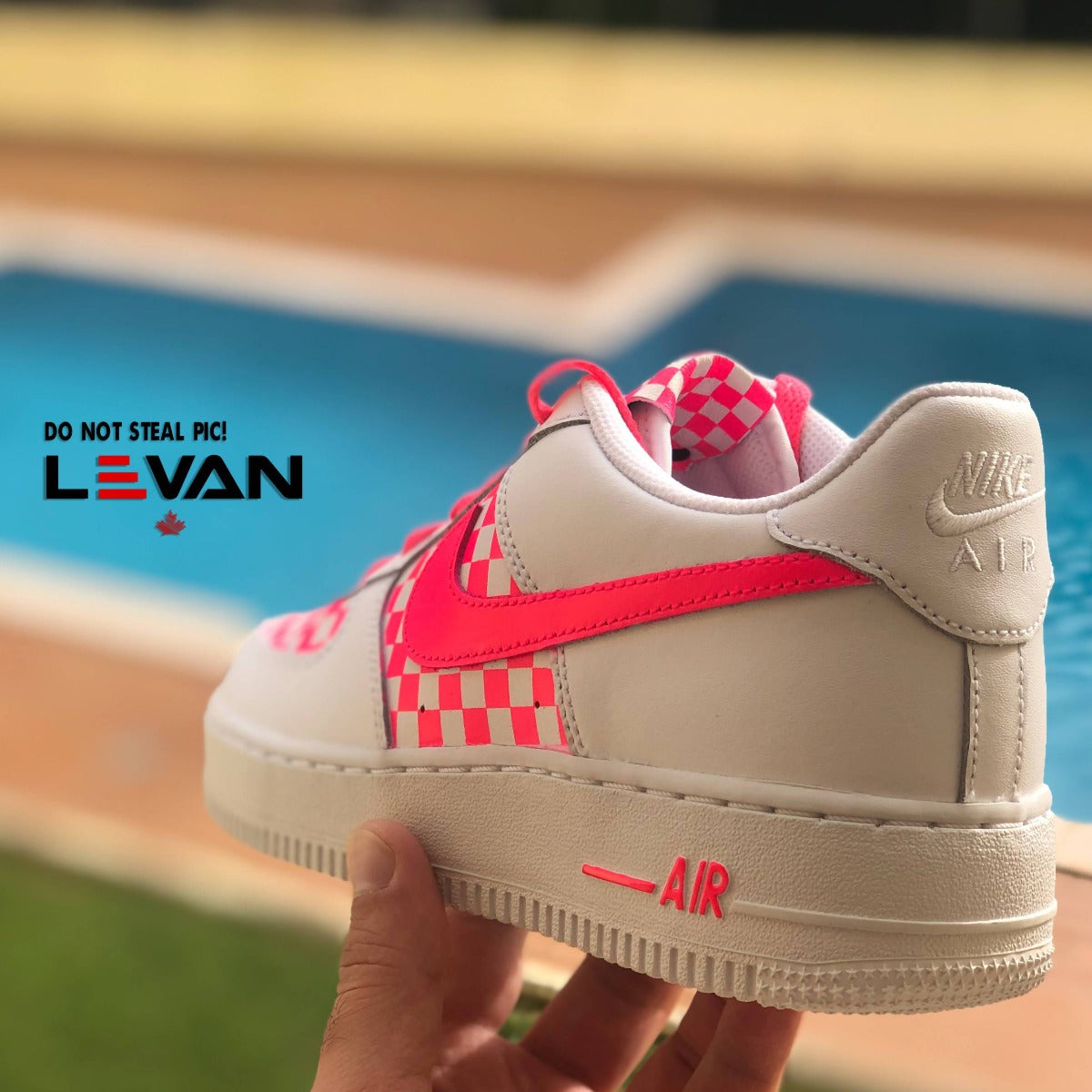 'Neon Pink Checkers' Air Force 1