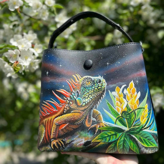 'Tropical Lizard Tote' inspired Bag