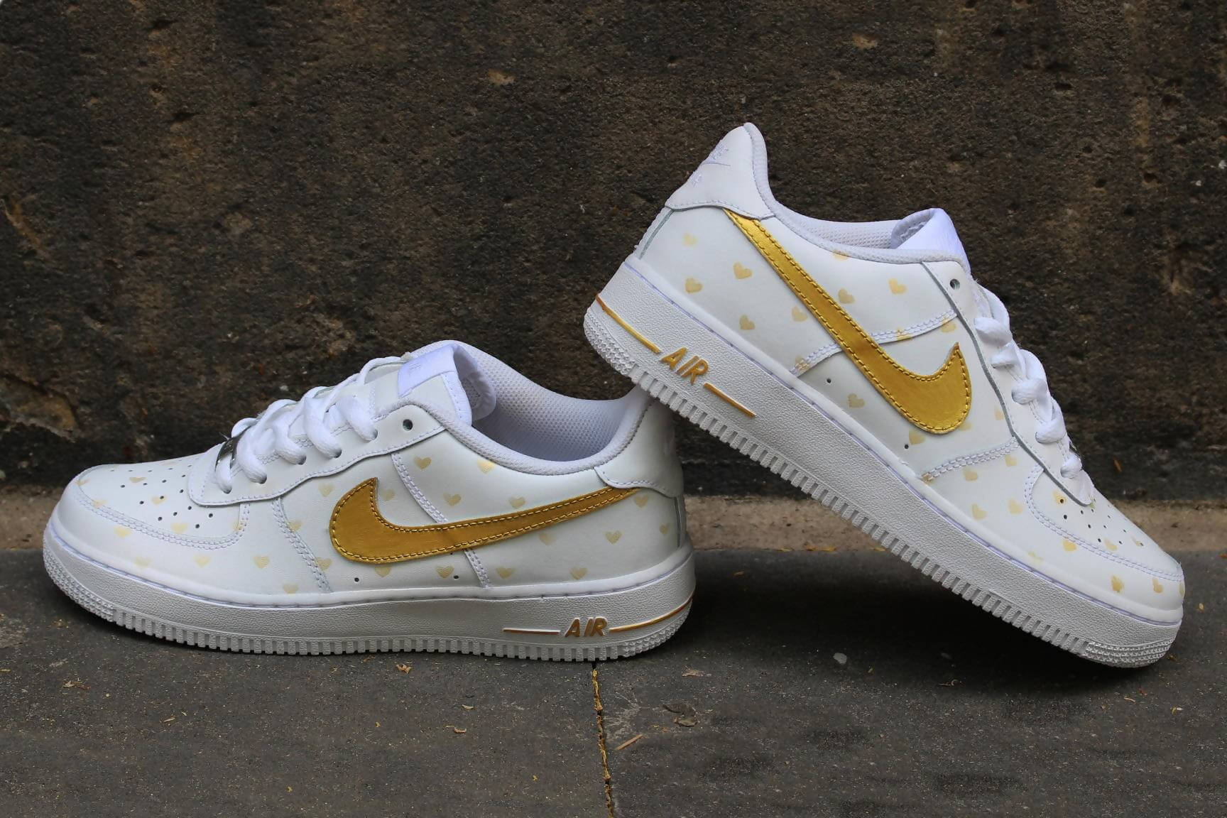'Gold Hearts' Air Force 1